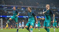 VIDEO-LM: Infarktový zápas v Manchesteri, Tottenham je v semifinále po takmer 60 rokoch!