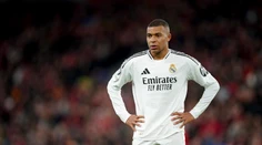 Mbappé tak skoro do MS klubov nezasiahne. Hviezdny útočník skončil v nemocnici