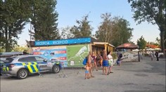 Po hromadnom priotrávení na kúpalisku rozvážali pacientov do štyroch nemocníc. Nikto nie je v ohrození života