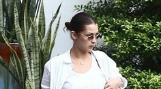 Bella Hadid a jej ultrakrátky top: Sotva jej zakryl poprsie