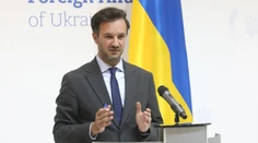 Ukrajina reaguje na Ficovo prijatie pozvánky na oslavy v Moskve