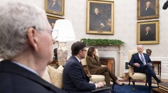 Kľúčové stretnutie, ktoré zrejme zachránilo Ukrajinu. Biden na republikánov zosnoval pascu