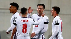 Angličania aj Poliaci si schuti zastrielali, oba celky strelili po päť gólov