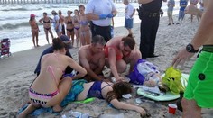 Ako z filmu Čeľuste. Dve deti stratili po útoku žraloka končatiny