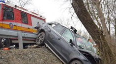 Smrteľná nehoda za obcou Čierne nad Topľou. O život prišiel len 22-ročný muž