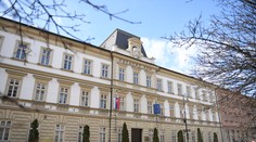 Znižovanie dôchodkov komunistickým predstaviteľom je protiústavné, rozhodol Ústavný súd