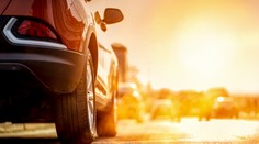 Zbytočná tragédia: Zabudnuté dieťa (†2) zomrelo v rozpálenom aute, matka ho tam nechala 7 hodín