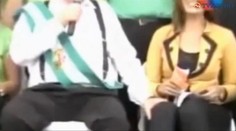 Chlipný starosta. Verejne obchytkával novinárku