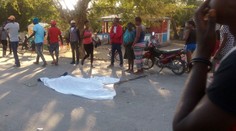 Vodič autobusu zrazil dvoch ľudí. Nezastavil a počas úniku usmrtil ďalšie tri desiatky