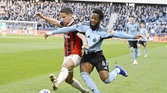 Trnava dvakrát neudržala vedenie, Slovan udrel v závere. V derby sa body delili