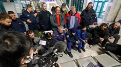 Japonskí vesmírni turisti sa bezpečne vrátili na Zem