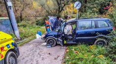 Detaily tragickej nehody pri Margecanoch. Auto, ktoré šoféroval 13-ročný chlapec, sa stalo neovládateľným