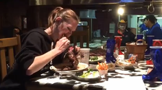 Toto by nedali ani mnohí muži. Žena "zjedla" 2-kilový steak za rekordný čas