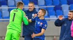 VIDEO: Slovensko postúpilo po penaltovej dráme, Greguš poslal Panenkovi pozdrav do nemocnice