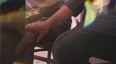 Nevhodné poznámky, obťažovanie aj sexuálne násilie. Poradíme vám, ako sa voči týmto situáciám brániť