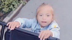 Žena nakrútila video, ako kráča s dieťaťom po ulici. O hodinu neskôr jej dcéru zabili ruské rakety