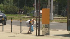 Vyskúšali sme malý experiment: Ako dlho trvá, kým niekto zdvihne zo zeme tri centy?