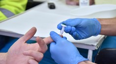 Verejnosť sa môže otestovať na vírusové ochorenia v 11 slovenských mestách