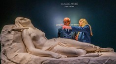 V záhrade desaťročia ležal poklad, o ktorom netušili. Sochu talianskeho majstra vydražia za tisícnásobok kúpnej ceny