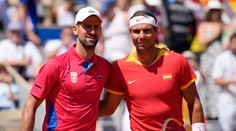 Súboj gigantov mal jednoznačný priebeh. Novak Djokovič nedal šancu Nadalovi a postúpil do osemfinále