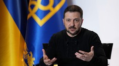 Zelenskyj obhajuje vpád do Kurskej oblasti.  Aj napriek ústupu ho považuje za úspech