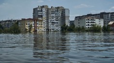 Ukrajina: Rusi ostreľovali na Dnepri evakuačný čln, zomreli traja civilisti