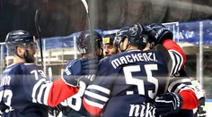 Čerstvým lídrom Zvolen, stopercentný Slovan. Suja vyrovnal slušný míľnik, prvé body do Nitry