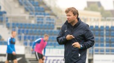 Tajne nahrával hráčky, trest mnohí považujú za výsmech. Škandál známeho trénera v Česku opäť ožil