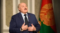 Bieloruský prezident vyzval Ukrajinu, aby prestala bojovať, inak ju čaká skaza