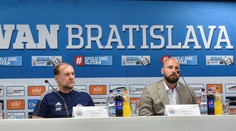 Personálne zmeny, udobrenie s Weissom. Ivan Kmotrík ml. koná okamžite