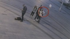 Problém v prípade smrti Henryho môžu mať aj útočníkovi známi