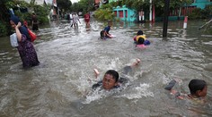 Záplavy v Jakarte si vyžiadali 16 mŕtvych