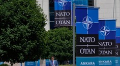 Štartuje samit NATO v Ankare. Na stole balík vo výške 70 miliárd pre Ukrajinu