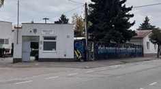 Vedeli, že budú zatvárať, no aj tak prijímali prvákov. Koniec súkromnej SOŠ v Trnave pobúril študentov aj rodičov