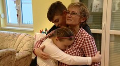 Školáka (12) ťažká rana nezlomila. Po smrti otca prevzal jeho úlohu a stará sa o rodinu