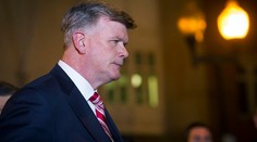 Súd poslal do väzenia bývalého šéfa Trumpovej volebnej kampane