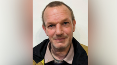 Zomrel mladší brat britského premiéra Nick Starmer