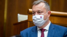 Minister Milan Krajniak by uprednostnil lockdown pre všetkých