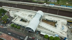 Dráma na železničnej stanici v Bratislave. Muž na policajtov vytiahol nôž