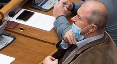 Šeliga vykázal Kotlebovcov zo sály. Odmietli predložiť negatívny test na koronavírus