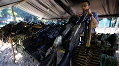 OSN odviezla posledné zbrane odovzdané povstalcami z FARC
