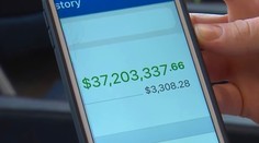 Žena sa vďaka chybe bankového úradníka zo dňa na deň stala multimilionárkou