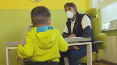 Žltačka sa rozšírila do ďalšej obce na východe. Musia zaočkovať stovky detí, no teraz nemajú vakcíny