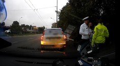 Odignoroval červenú. Bratislavskí policajti chytili vodiča s viac ako 1,7 promile