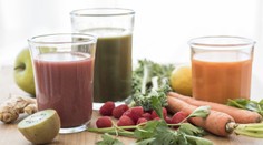 Máte radi ovocné alebo zeleninové šťavy? Poradíme vám, ktorá je tá najlepšia a koľko by ste jej mali vypiť