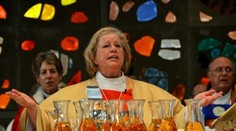 Biskupka zabila cyklistu a ušla. Vrátila sa až po 20 minútach