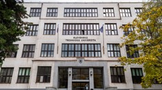 Rakúska ministerka odstúpila pre plagiátorstvo, titul získala na Slovensku