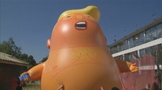Krehký ako jeho ego: Počas Trumpovej návštevy sa nad Londýnom bude vznášať balón Trump baby