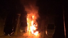 V Bratislave zrejme opäť úradovali podpaľači. Pri Slovnafte šľahali plamene