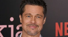 Brad Pitt zbalil o 32 rokov mladšiu krásku. Učarovala mu táto žena